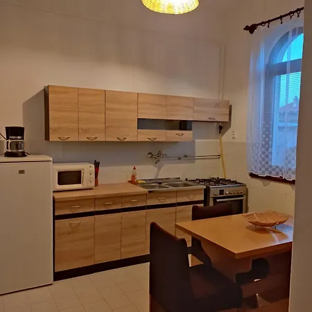 Konukevi Buebaj Vendeghaz