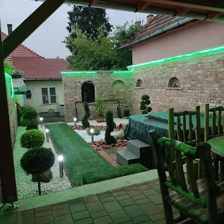 Buebaj Vendeghaz بيت ضيافة