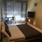 Buebaj Vendeghaz * Eger