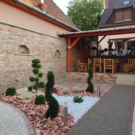 Buebaj Vendeghaz Eger