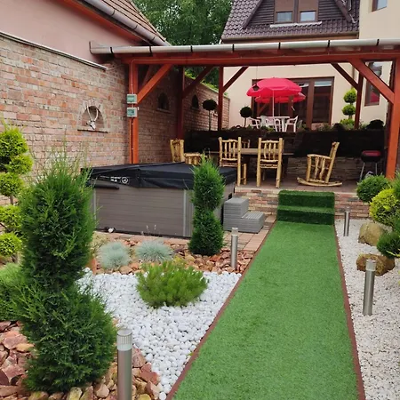 Buebaj Vendeghaz Gasthuis Eger