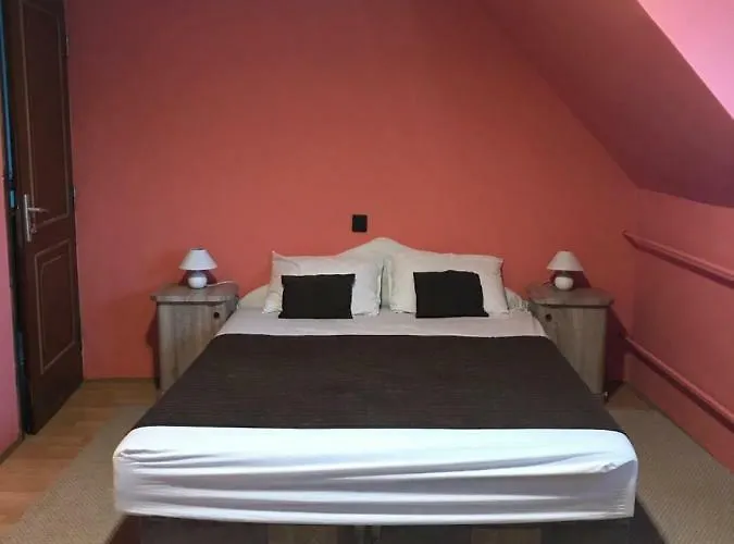 Buebaj Vendeghaz * Eger